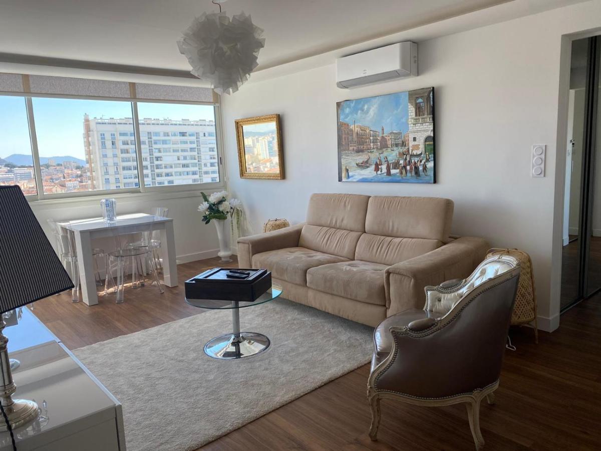 La Goelette Apartment Toulon Bagian luar foto